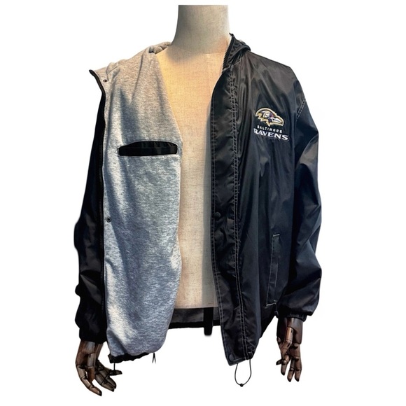 NFL Team Apparel Men’s Quilted Jacket w/ Hood. Black. Large - Picture 10 of 11